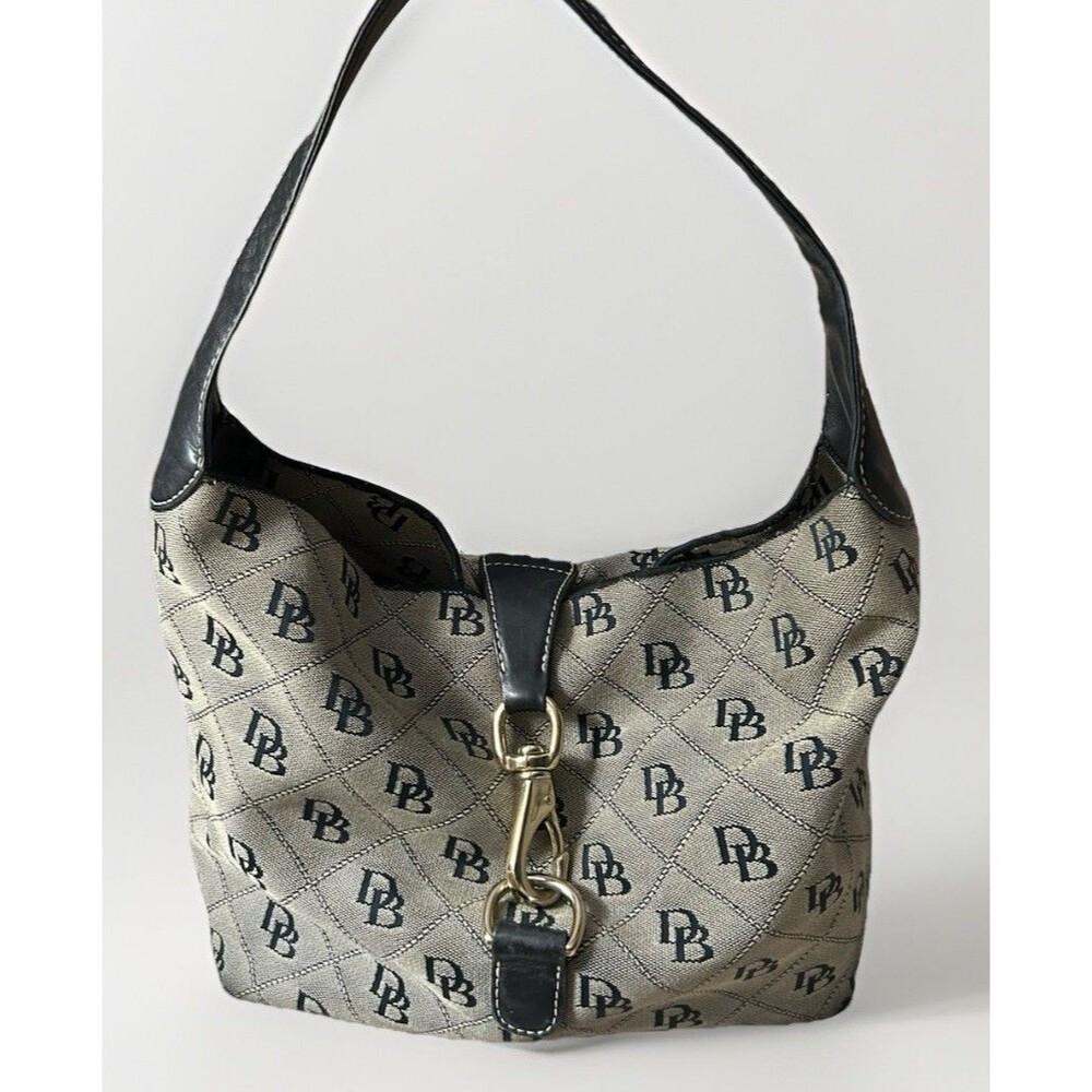Dooney Bourke Signature Quilt Logo-Lock Medium Sac Handbag Bag Purse Hobo DB